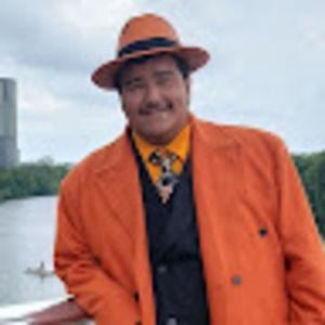 Meet your Posher, Reynaldo